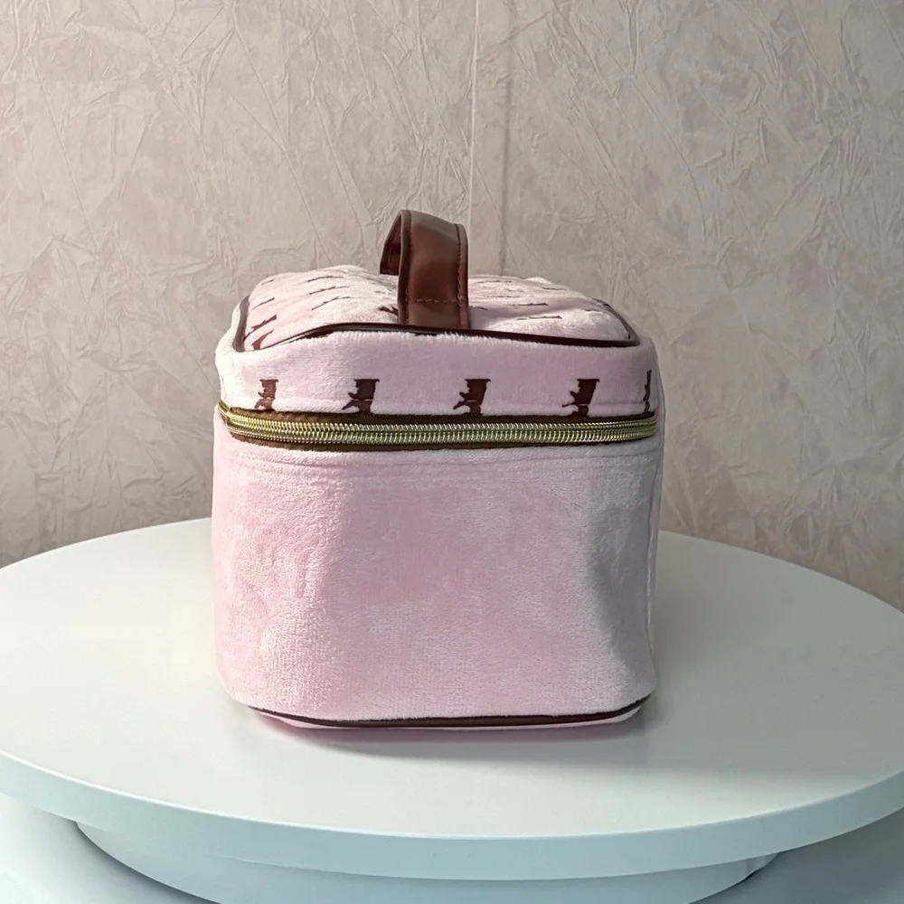 Juicy Couture Pink Cosmetic Case with Gold Accents Travel Case Train Case Makeup
